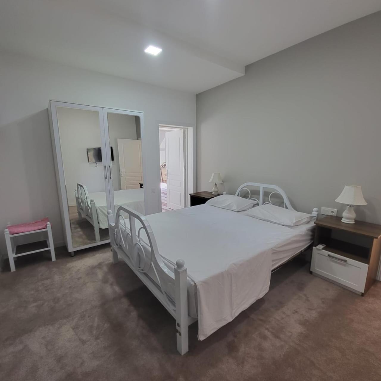 Viva Hotel Gabala With Outdoor Pool ,Sauna And Waterfall Габала Екстериор снимка