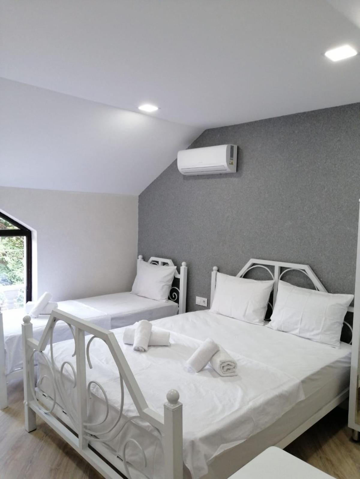 Viva Hotel Gabala With Outdoor Pool ,Sauna And Waterfall Габала Екстериор снимка